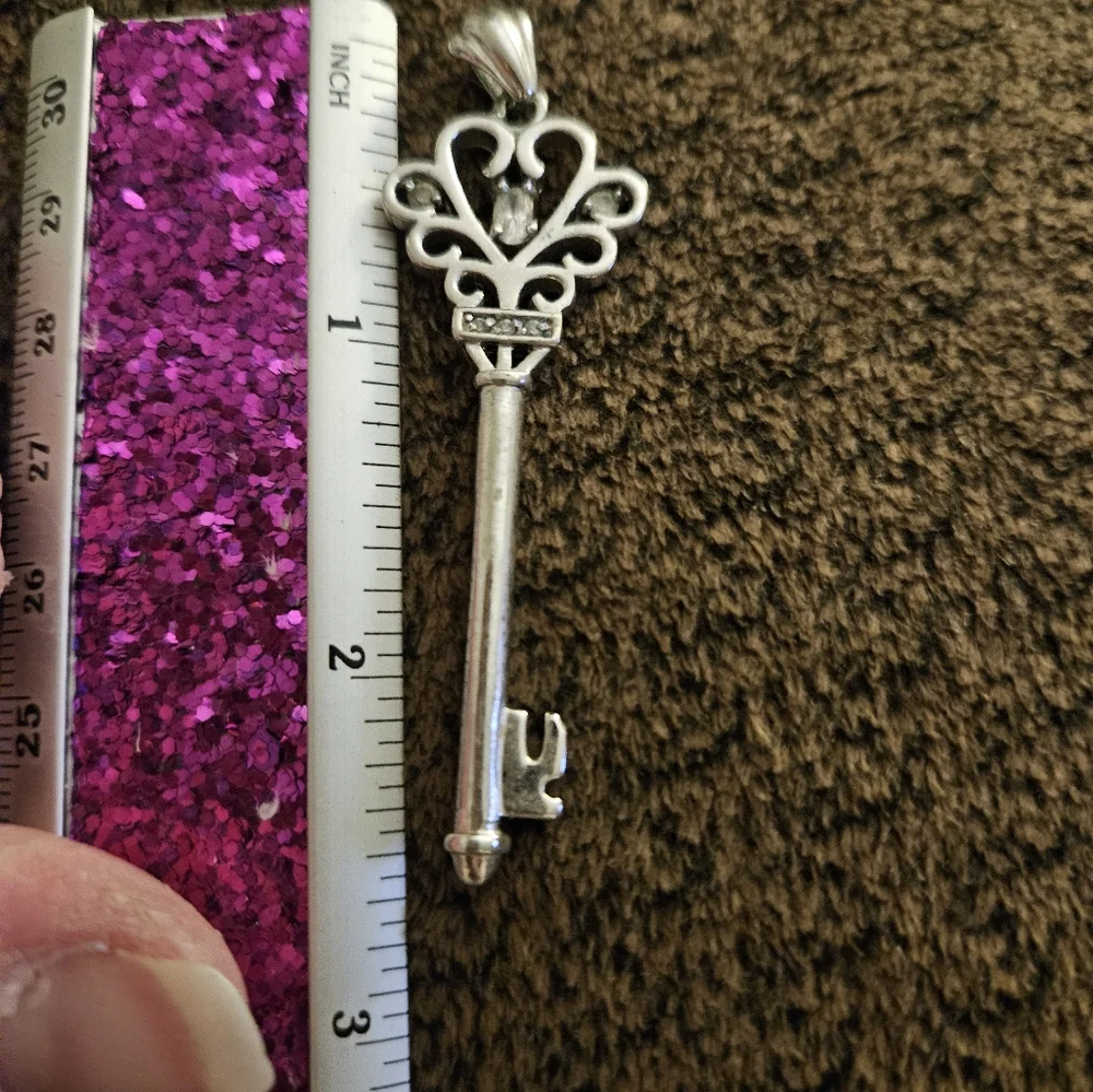 Key pendant - Picture 5 of 5